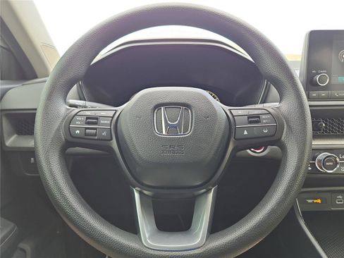 Used 2025 Honda CR-V EX image 12