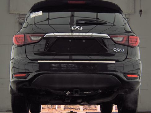 Used 2020 INFINITI QX60 Signature Edition image 7