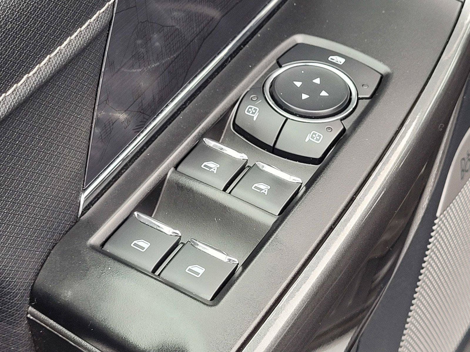 Used 2023 Ford F150 XLT w/ Equipment Group 302A High AWD/4WD image 18