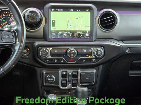 Used 2021 Jeep Wrangler Unlimited Sport AWD/4WD image 19