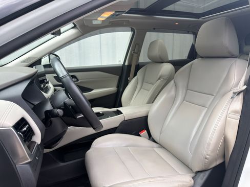 Used 2021 Nissan Rogue SL w/ Premium Package FWD image 11