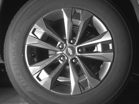 Used 2025 Chevrolet Equinox LT FWD image 15