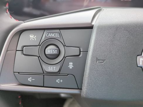 New 2026 Nissan Sentra SR w/ Floor Mat Package FWD image 22