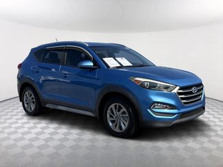 Used 2017 Hyundai Tucson SE image 1