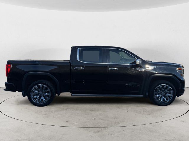 Used 2024 GMC Sierra 1500 Denali AWD/4WD image 4