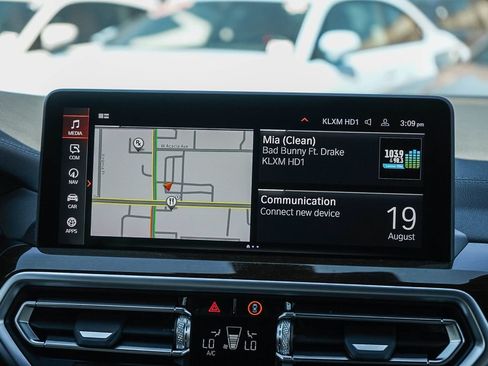Certified 2024 BMW X4 M40i w/ Shadowloine Package AWD/4WD image 14