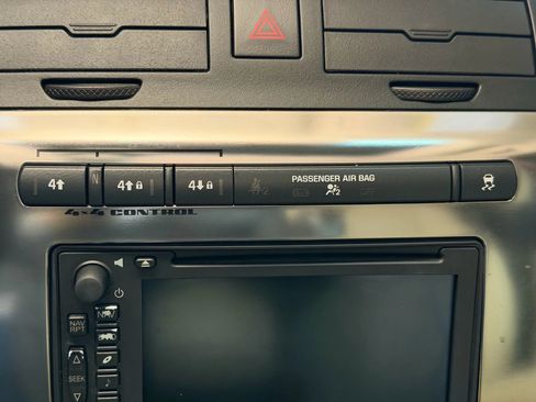 Used 2007 HUMMER H3 image 24