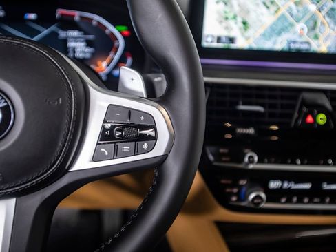 Used 2023 BMW 530i w/ M Sport Package image 41