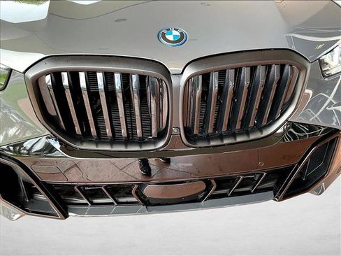 Used 2024 BMW X5 xDrive50e w/ M Sport Package AWD/4WD image 30