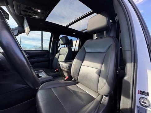 Used 2022 Chevrolet Suburban Z71 w/ Z71 Off-Road Package image 20