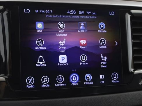 Used 2017 Chrysler Pacifica Touring-L image 31