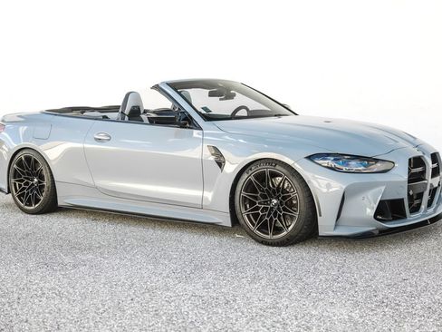 Used 2022 BMW M4 xDrive Competition w/ Executive Package AWD/4WD image 17