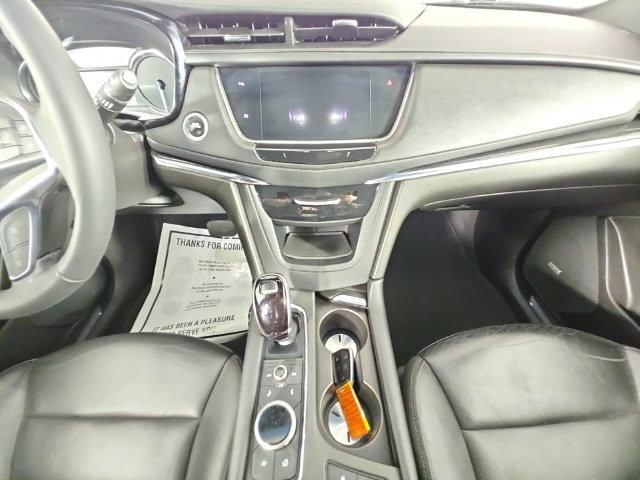 Used 2022 Cadillac XT5 Premium Luxury AWD/4WD image 11