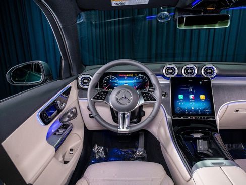 New 2026 Mercedes-Benz GLC 300 image 15