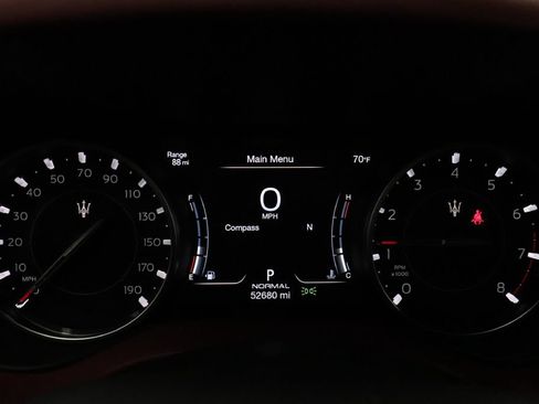 Used 2023 Maserati Ghibli Modena Q4 AWD/4WD image 36