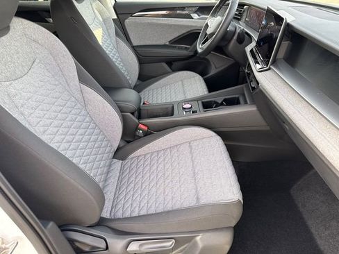 New 2026 Volkswagen Tiguan S image 16