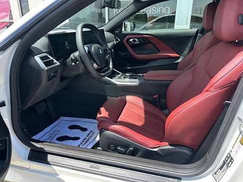 Certified 2025 BMW 230i xDrive Coupe w/ Premium Package AWD/4WD image 15