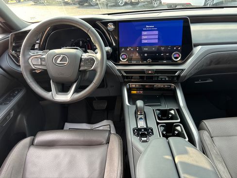 Used 2024 Lexus TX 350 AWD w/ Technology Package image 28