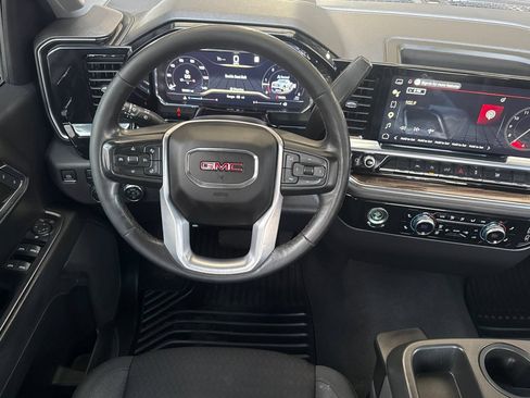 Used 2022 GMC Sierra 1500 Elevation AWD/4WD image 15