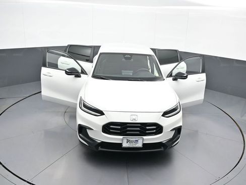 Used 2024 Honda HR-V Sport image 44