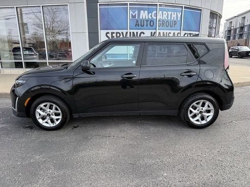 Used 2024 Kia Soul LX w/ Option Group 015 image 2