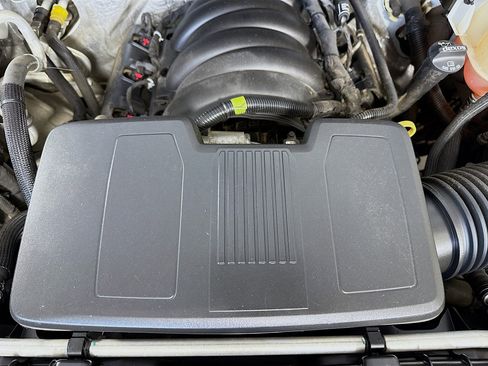 Used 2019 Chevrolet Silverado 1500 W/T image 30