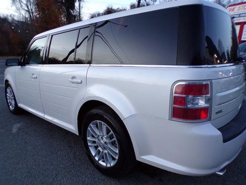 Used 2013 Ford Flex SEL image 9