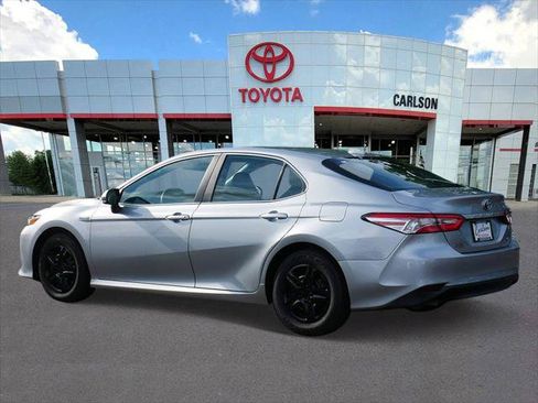 Certified 2020 Toyota Camry LE FWD image 6