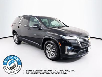 Used 2022 Chevrolet Traverse LT
