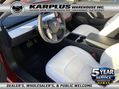 Used 2023 Tesla Model 3 Standard Range image 1