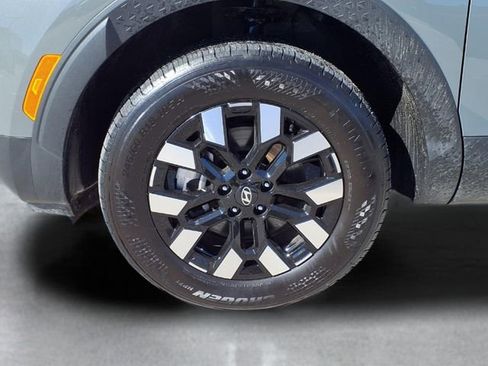 Used 2025 Hyundai Santa Cruz SEL image 10