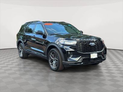 Used 2026 Ford Explorer ST-Line w/ ST-Line Street Pack
