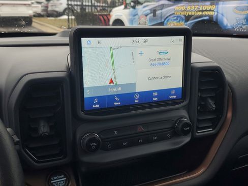 Used 2022 Ford Bronco Sport Outer Banks w/ Tech Package image 16