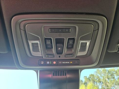 New 2026 GMC Sierra 1500 Denali AWD/4WD image 18