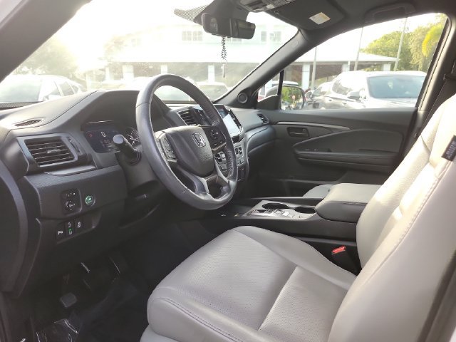 Used 2024 Honda Passport EX-L image 12