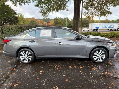 Certified 2025 Nissan Altima 2.5 S image 8