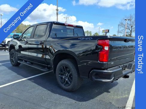 New 2026 Chevrolet Silverado 1500 RST w/ Dark Appearance Package AWD/4WD image 5