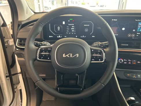 New 2026 Kia Carnival SX Prestige image 24