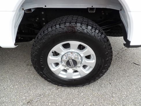 Used 2024 Ford F250 XLT w/ FX4 Off-Road Package AWD/4WD image 51