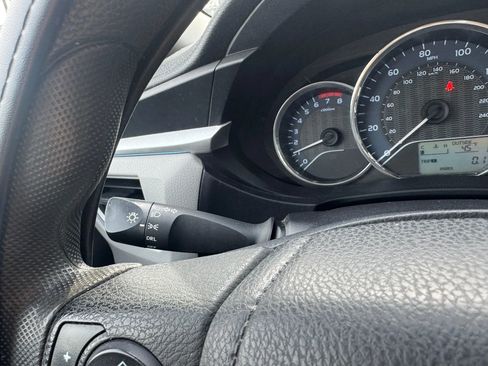 Used 2016 Toyota Corolla LE FWD image 18