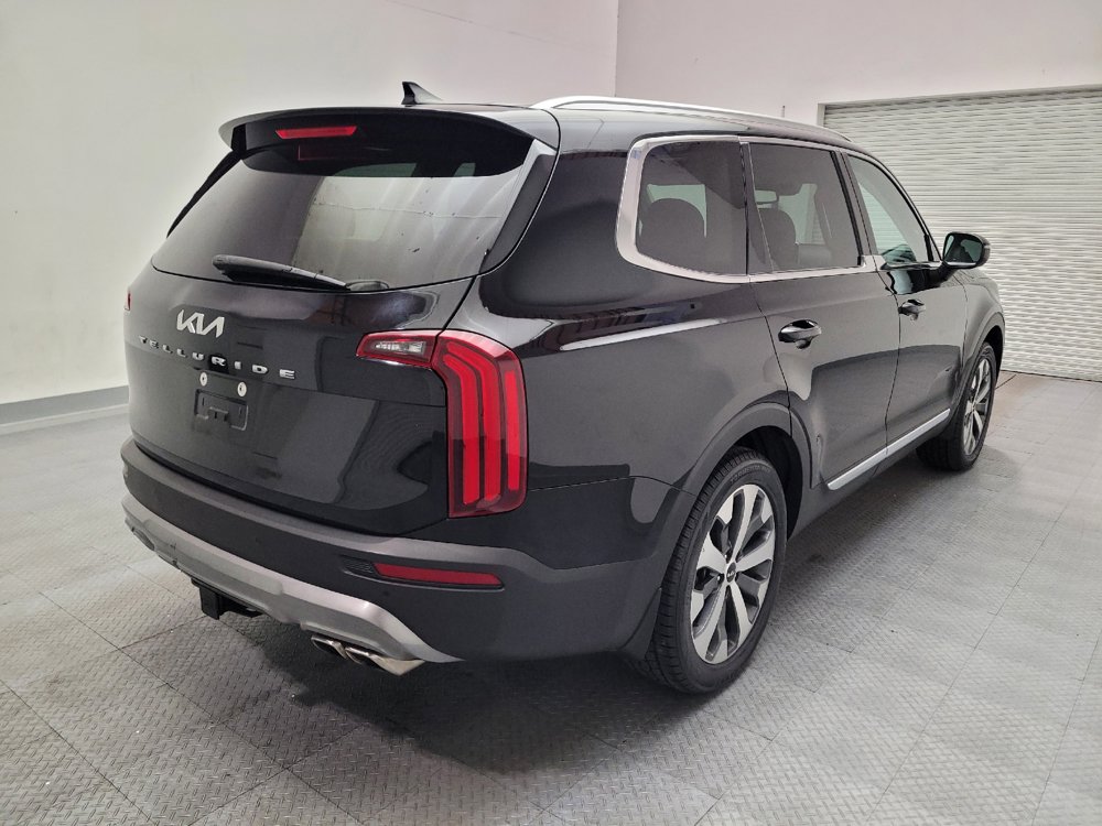 Used 2022 Kia Telluride EX w/ EX Premium Package FWD image 9