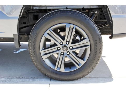 Used 2023 Ford F150 XLT w/ Equipment Group 302A High image 28