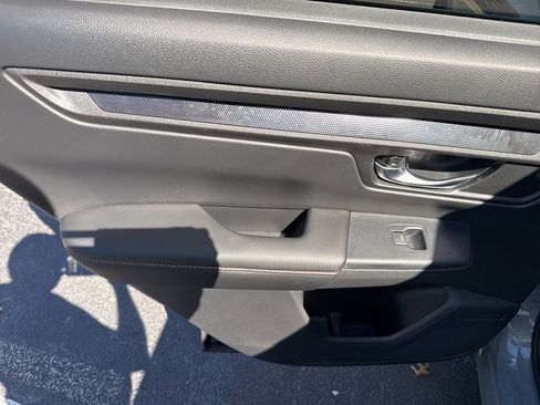 Certified 2025 Honda CR-V Sport image 13