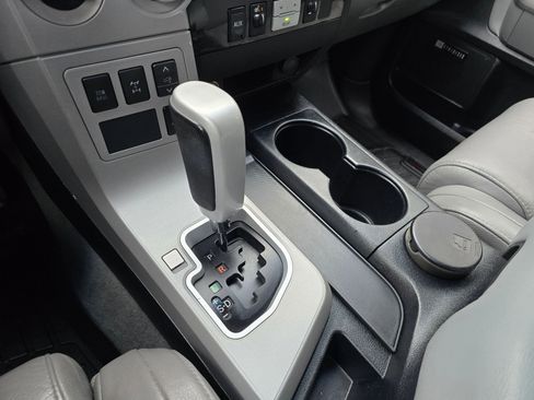 Used 2008 Toyota Sequoia Limited image 37