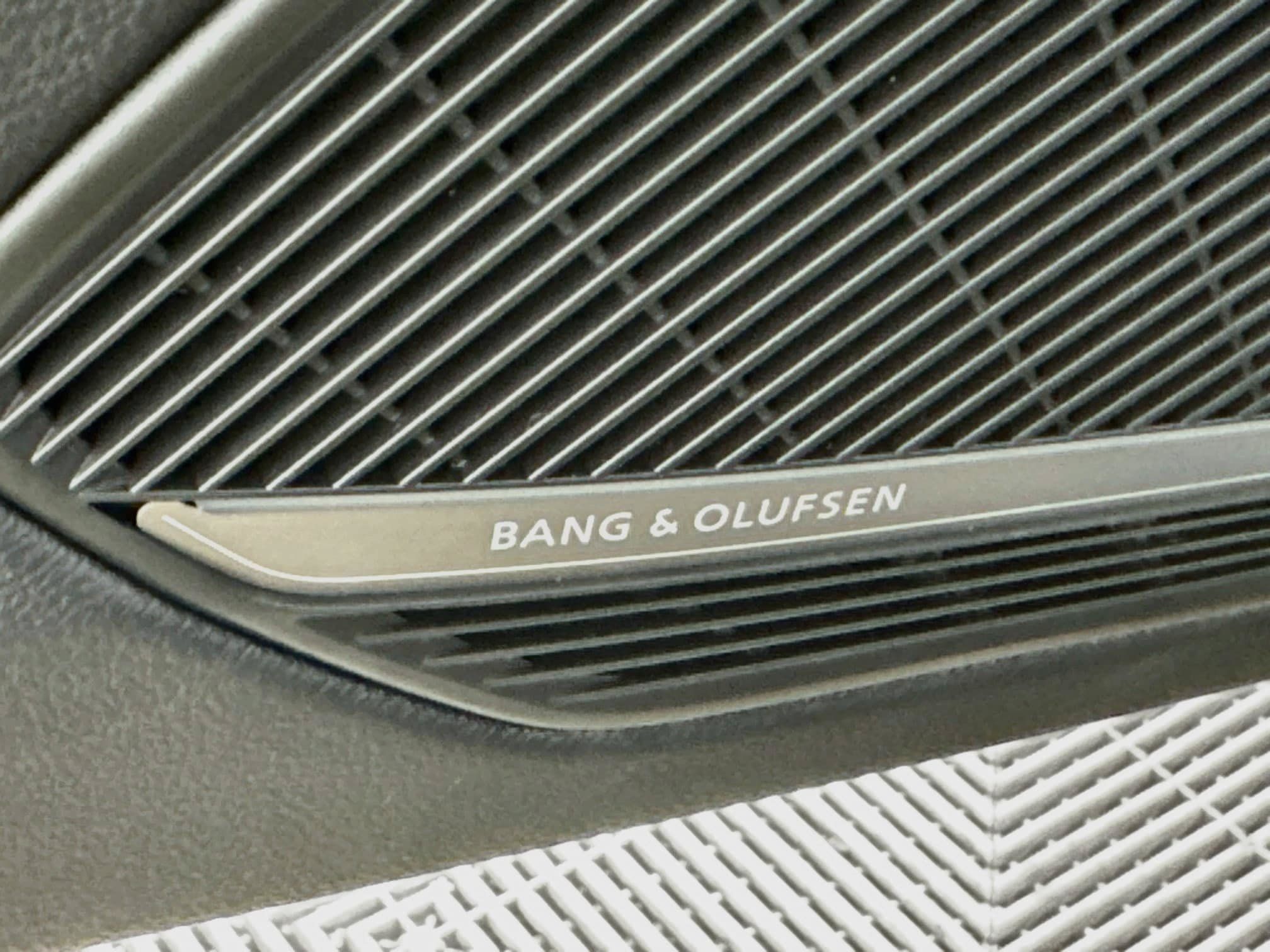 Used 2023 Audi S4 Premium Plus w/ Premium Plus Package AWD/4WD image 4