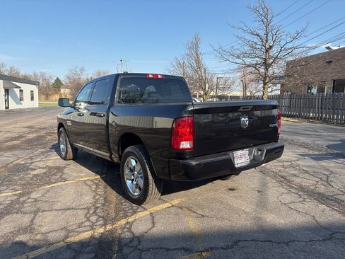 Used 2018 RAM 1500 Express image 3