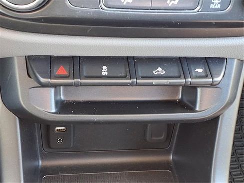 Used 2018 GMC Canyon W/T w/ Convenience Package image 21