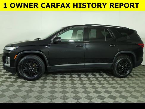 Used 2023 Chevrolet Traverse LT w/ Midnight/Sport Edition image 4