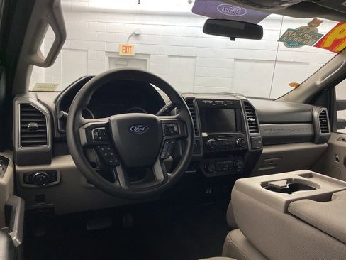 Used 2019 Ford F250 XLT w/ XLT Value Package image 13