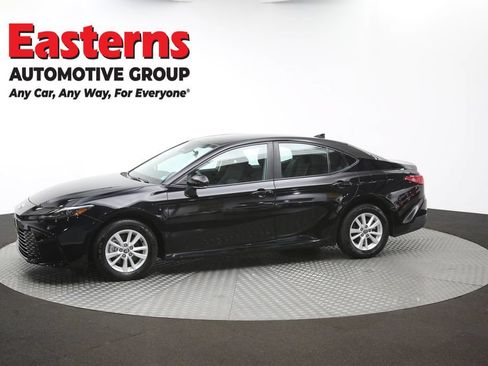Used 2025 Toyota Camry LE FWD image 56
